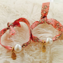 Charger l&#39;image dans la galerie, Bracelet Liberty Perle + Main
